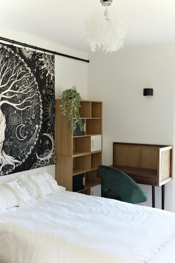 Rose Blossom Apartment In Paris Vanves Extérieur photo